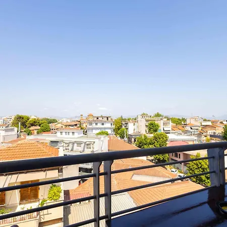 Secret Oasis Apmts 3 *