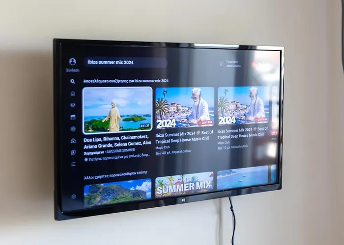 Secret Oasis Apmts 3 *